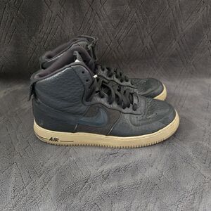 Nike Air Force 1 High '07' Shoes Mens Sz 9.5 Casual Sneakers Gray Leather.